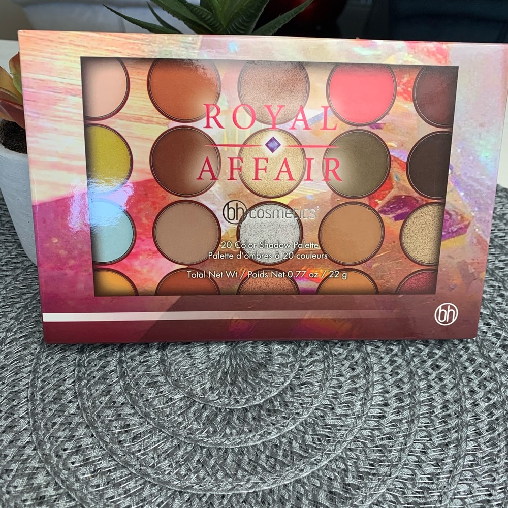 bh cosmetics Royal  Affair eyeshadow palette